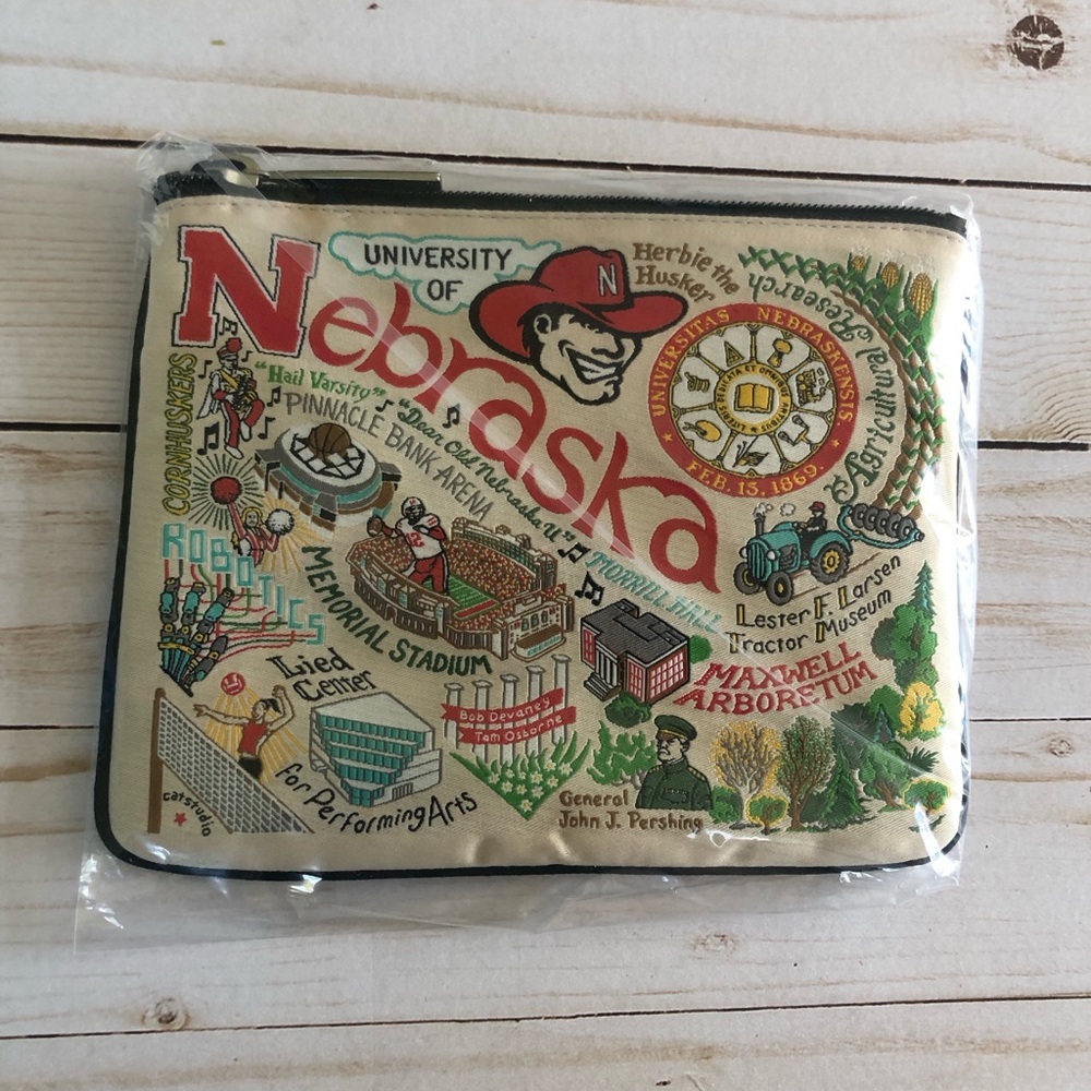 CatStudio University of Nebraska Collegiate Pouch New In Package! Go Big RED!!